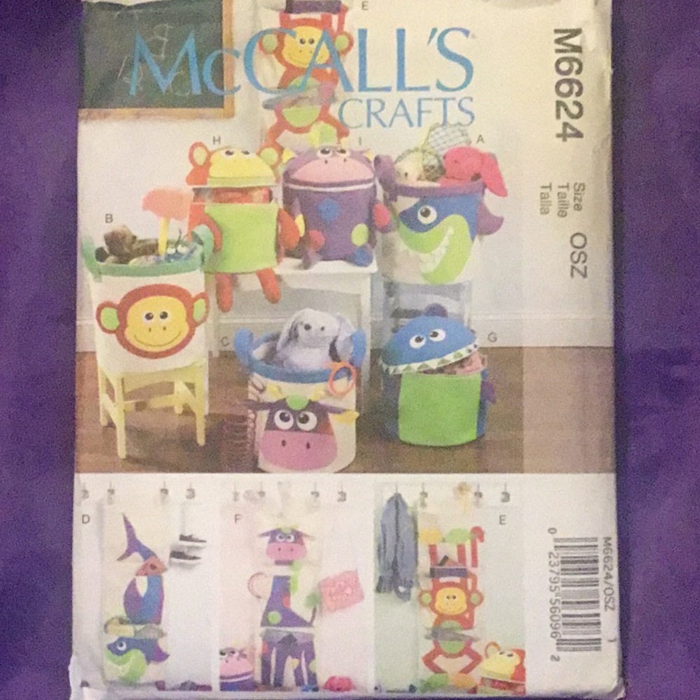 3/$10 McCalls crafts M6626 Baskets and wall hanging for storage